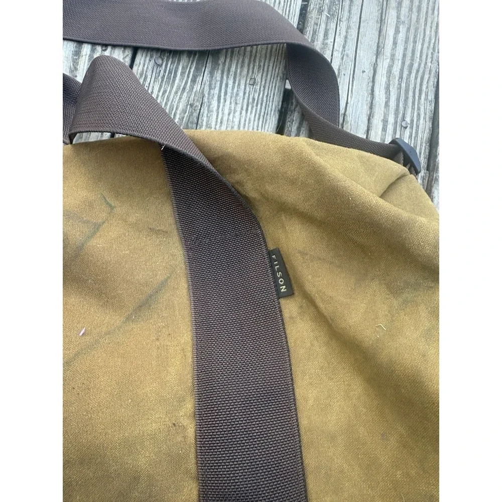 Filson medium sized