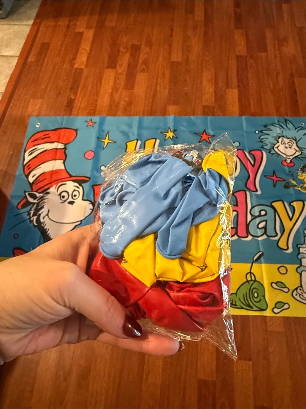 New Dr. Seuss Happy Birthday Banner & Balloons