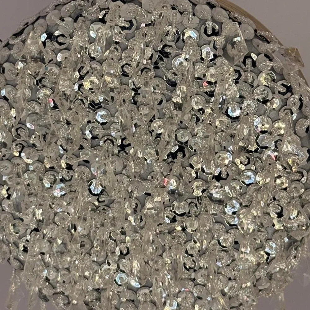 Chandelier‎ Clutch