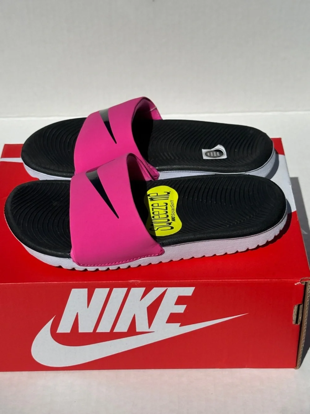 Nike Pink Fuschsia Girls Kawa Slide Sandal Flip Flop - Youth Kids 11C and 1Y