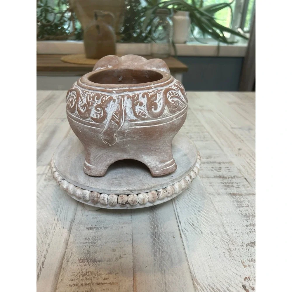 N/A terracotta white