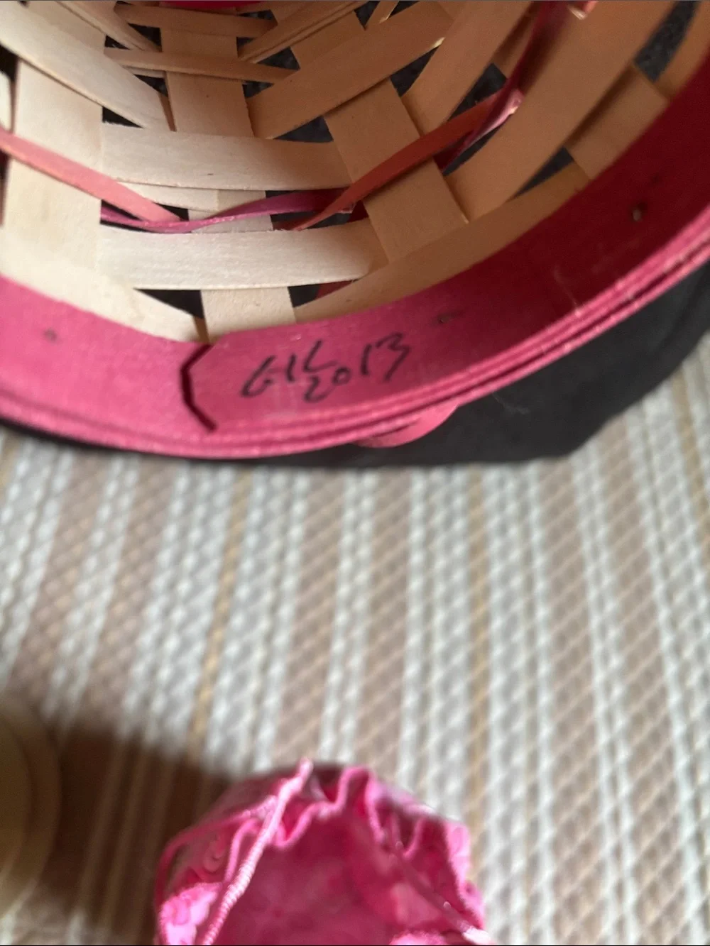 Longaberger includes basket