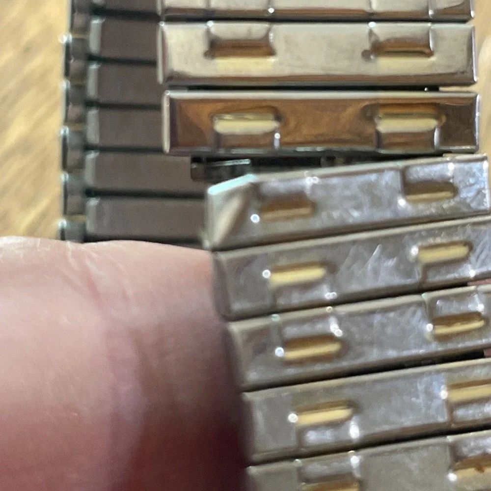 Quartz watches this