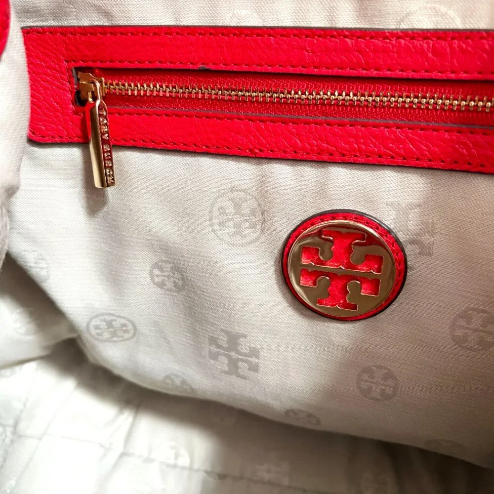 Tory Burch this bag