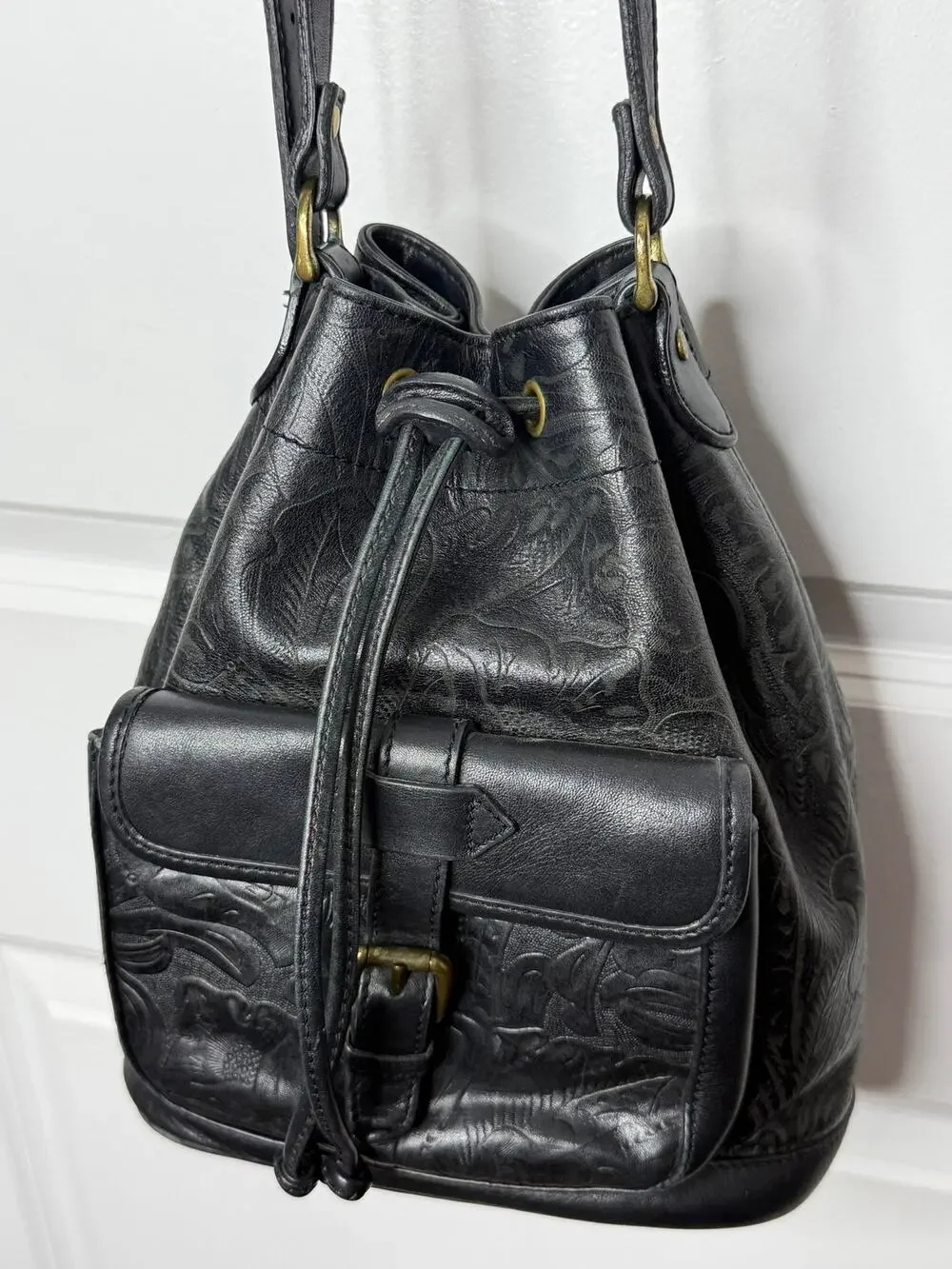 Liz Claiborne Vintage Bucket Bag 100% Leather | Fair to Good Used Condition
