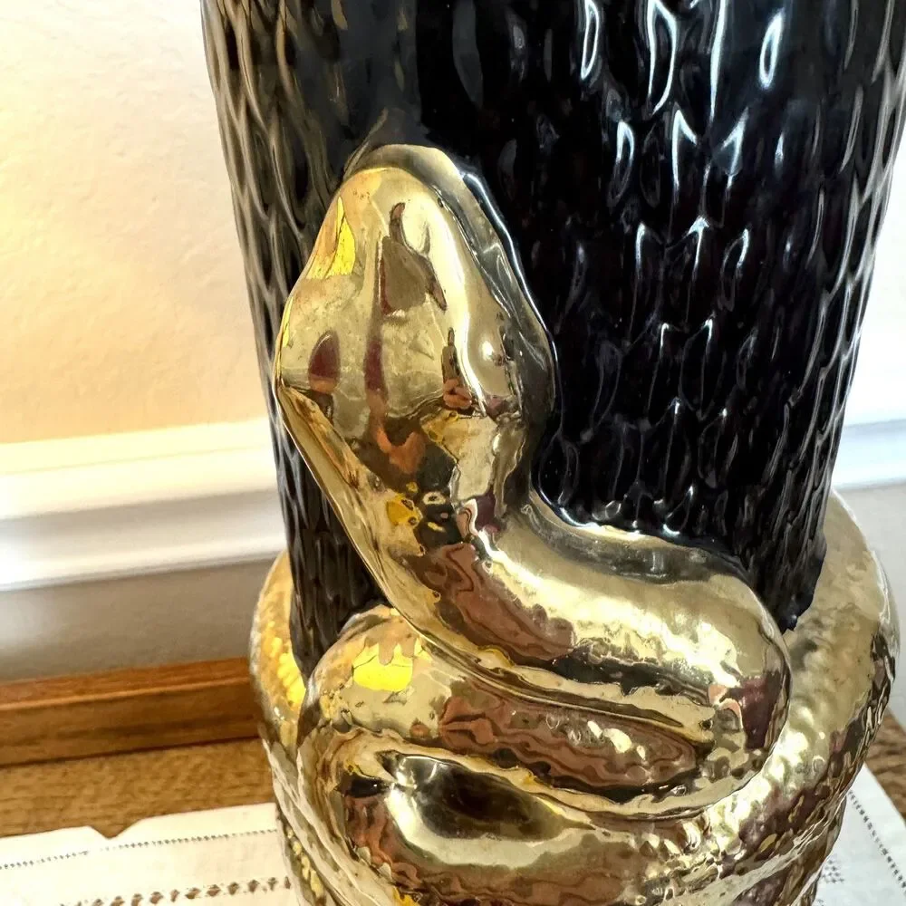 N/A sculptural dramatic
