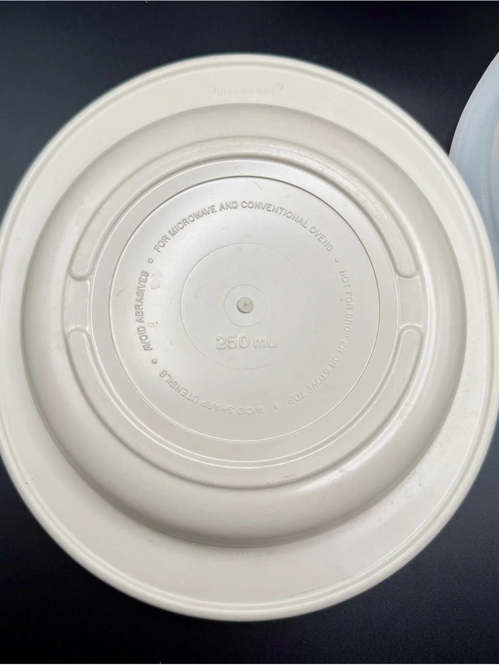Tupperware vintage piece