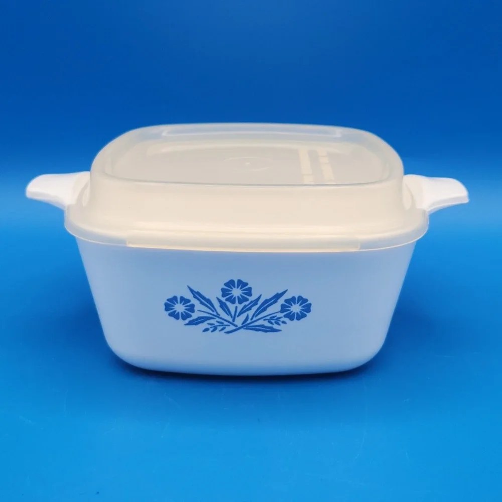 Corning Ware Cornflower Blue P-43-B 2 3/4 Cup 24 oz Casserole Dish with Lid