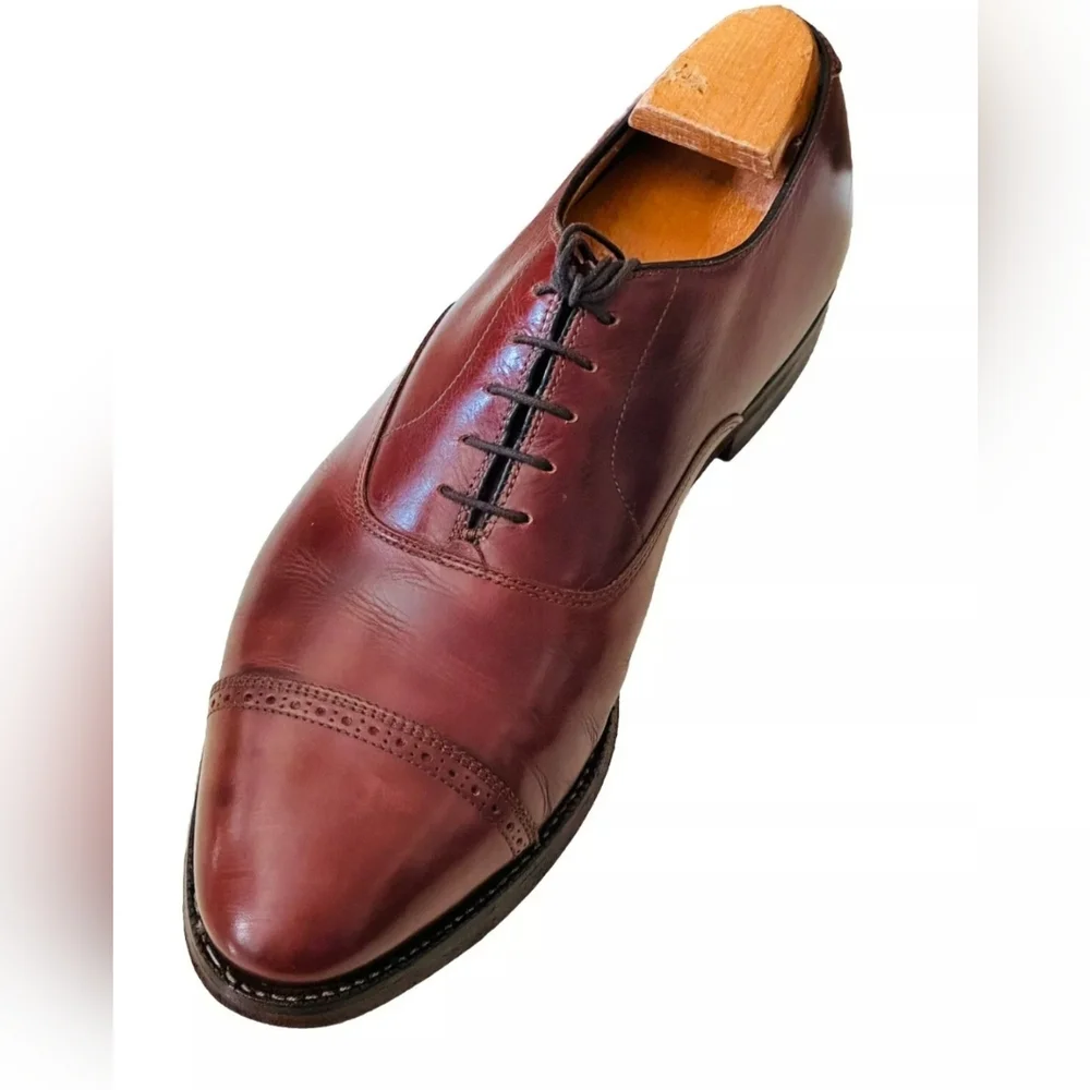 Alden elegant brown