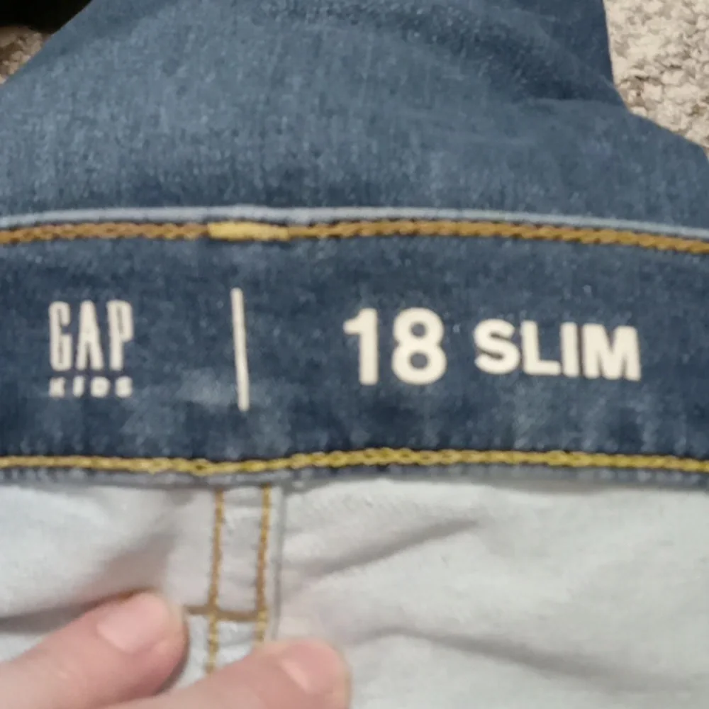 GAP super cute