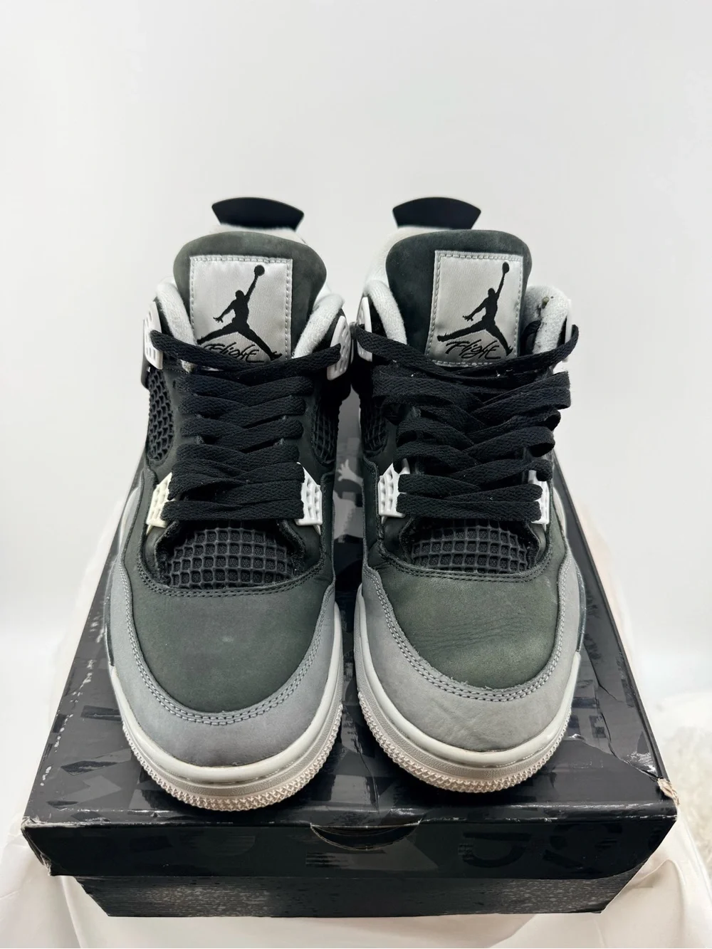Jordan sleek dark
