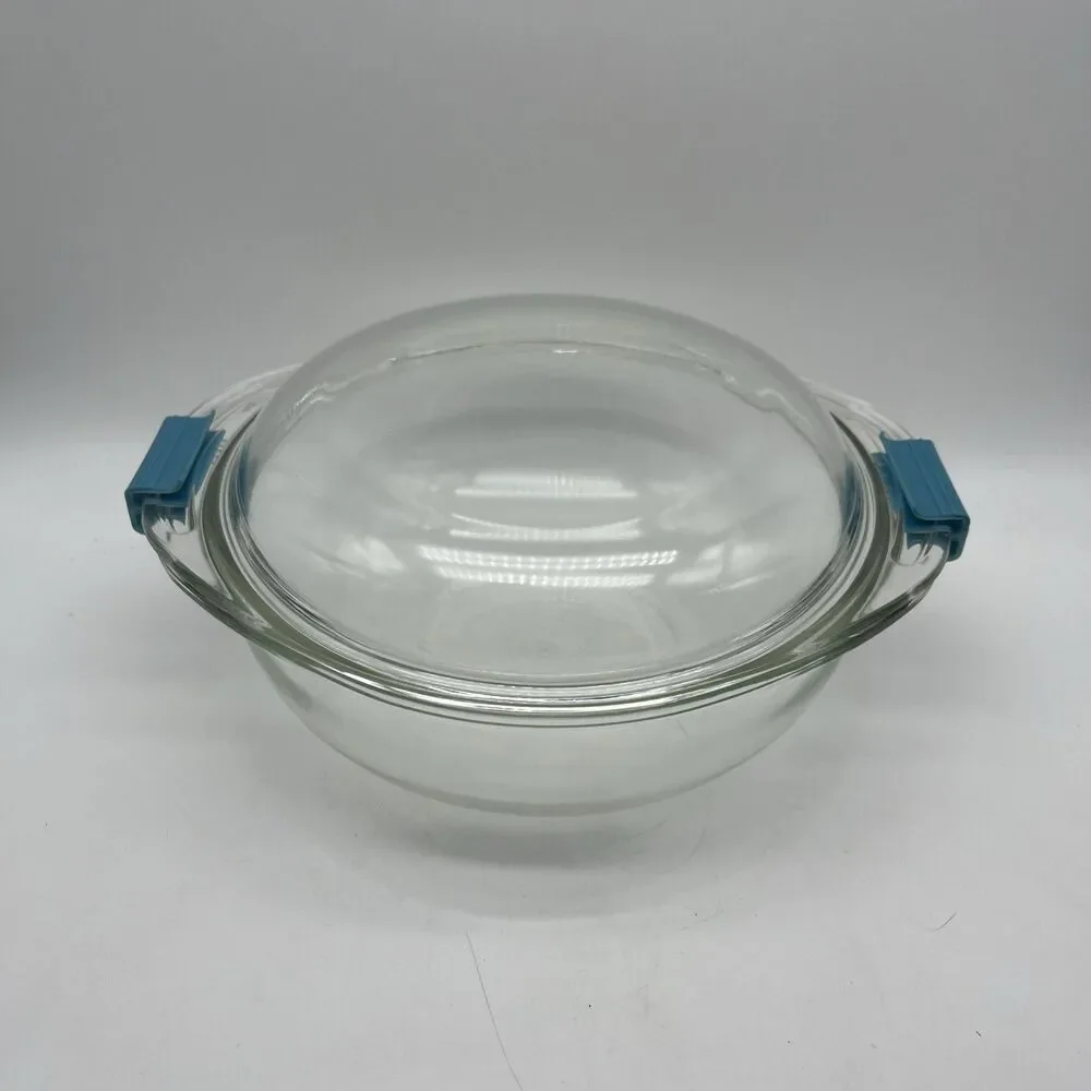 Vintage PYREX 1.5 Qt. Casserole #023 Baking Dish Bowl, Lid #683-C, Sealing Cips