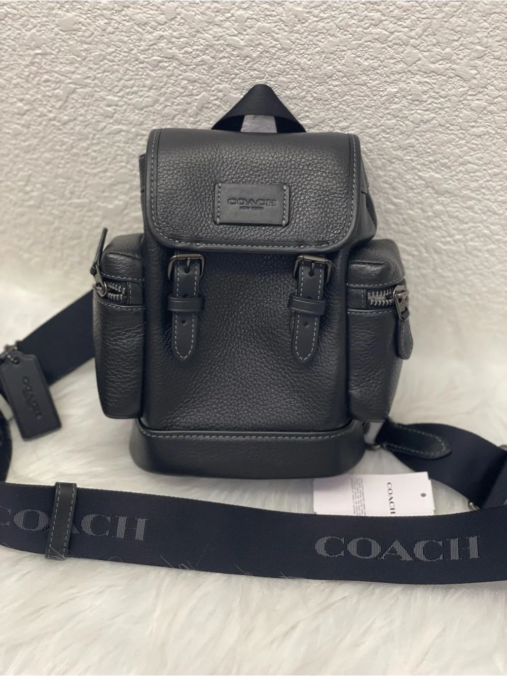 Coach nwt sprint