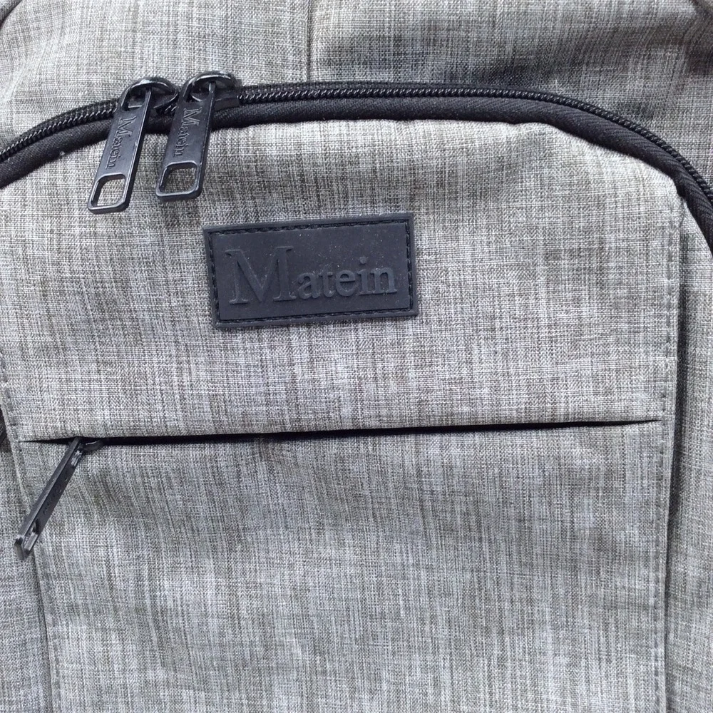 Matein laptop travel