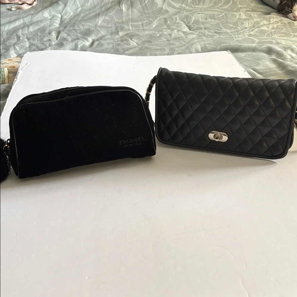 CHANEL sweet classic
