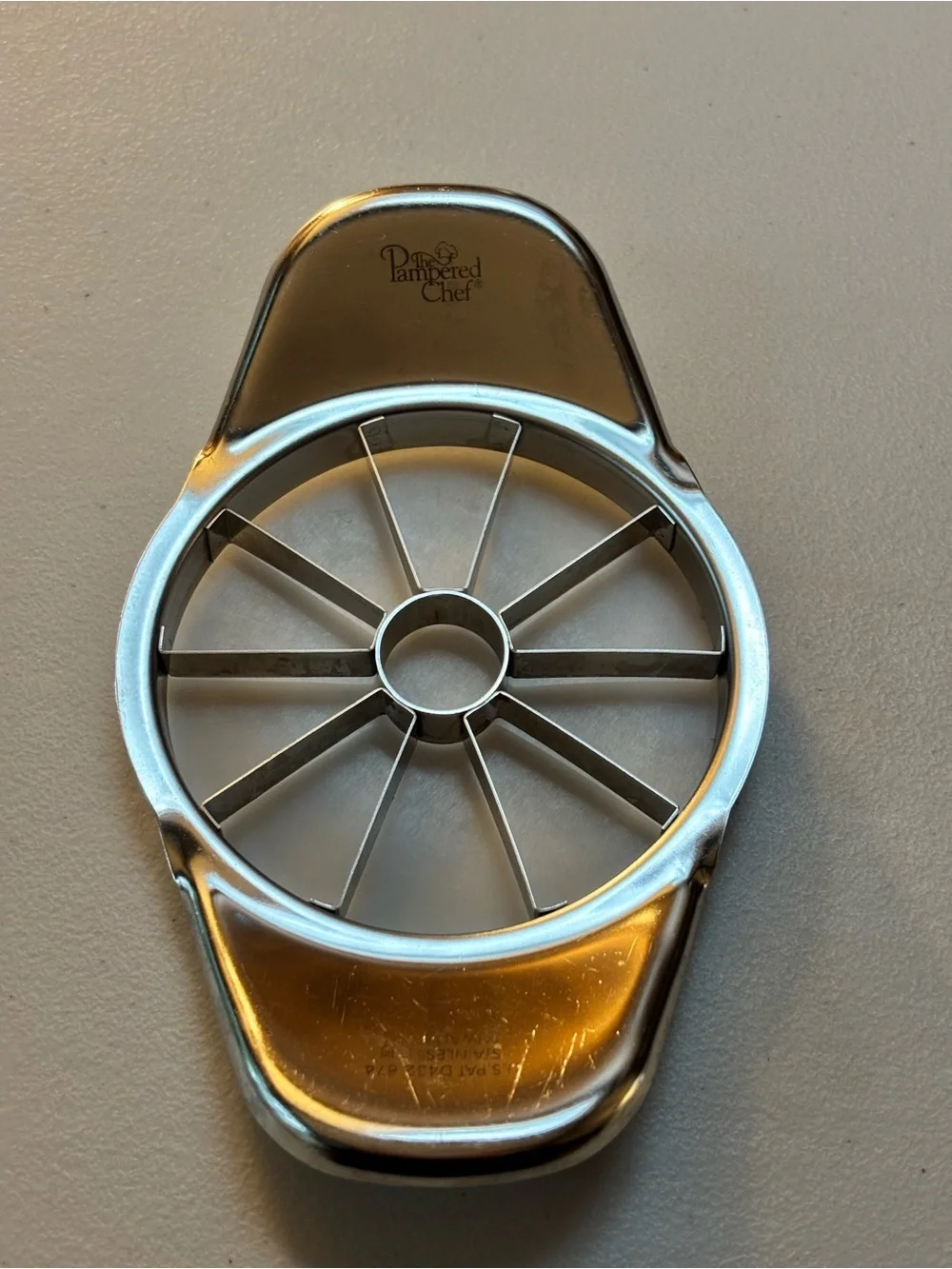 The Pampered Chef Apple Wedger