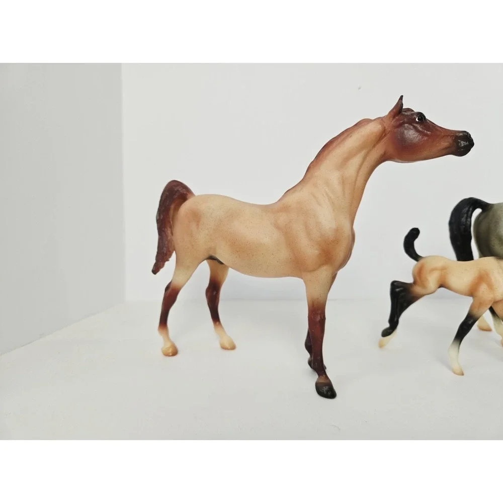 Breyer horse set