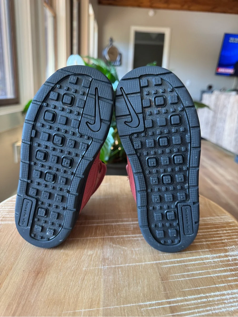 N/A nike woodside