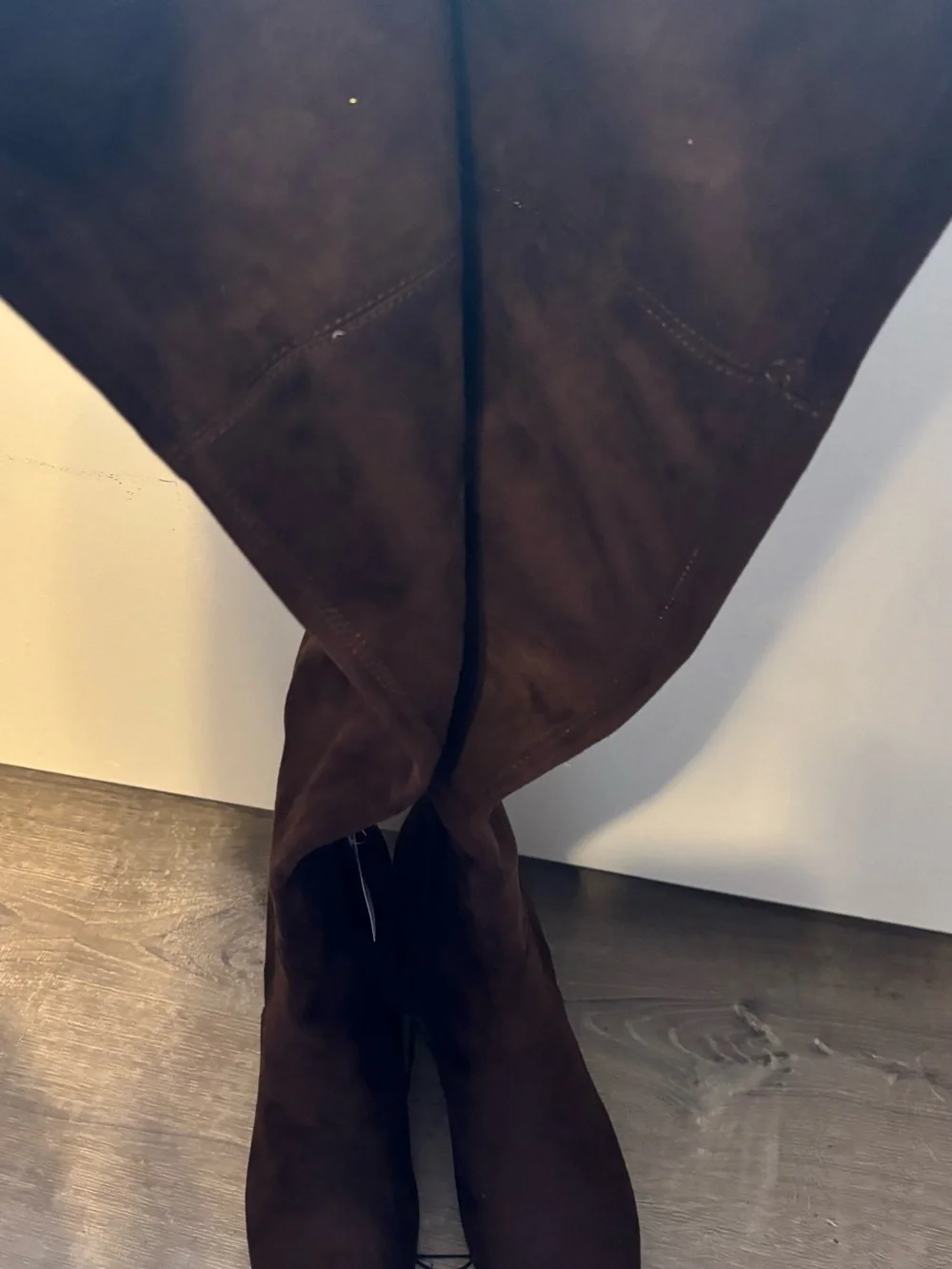 Liz Claiborne style streamlined through