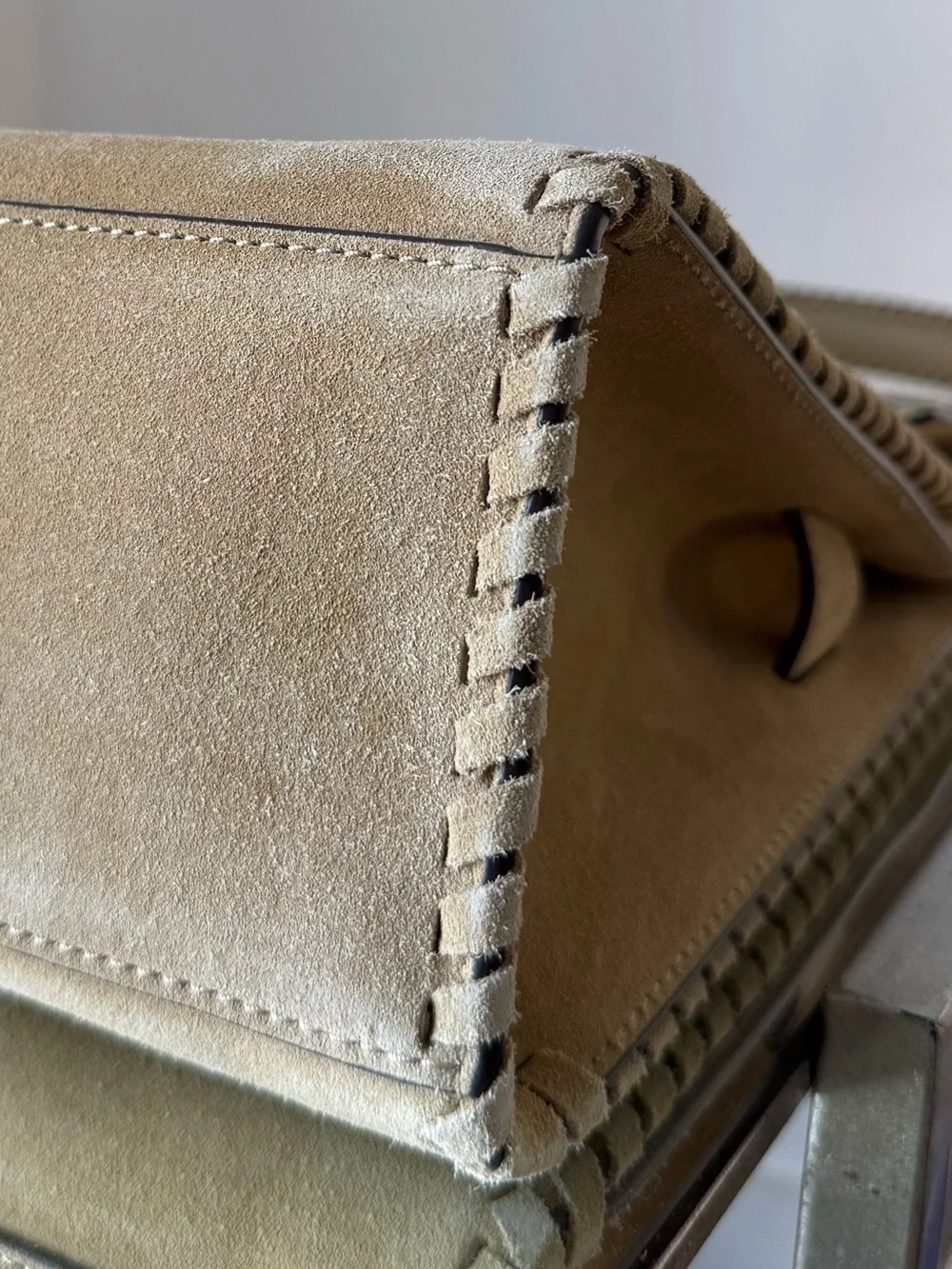 Tory Burch like closure worn