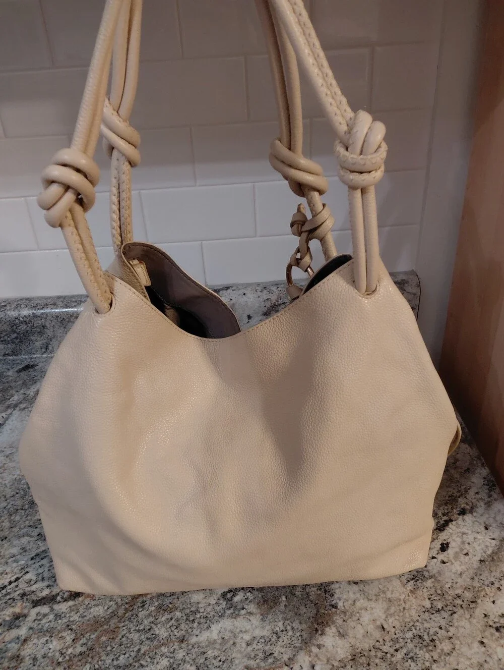 Vince Camuto vince camuto