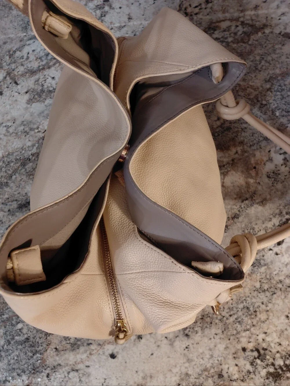 Vince Camuto vince camuto