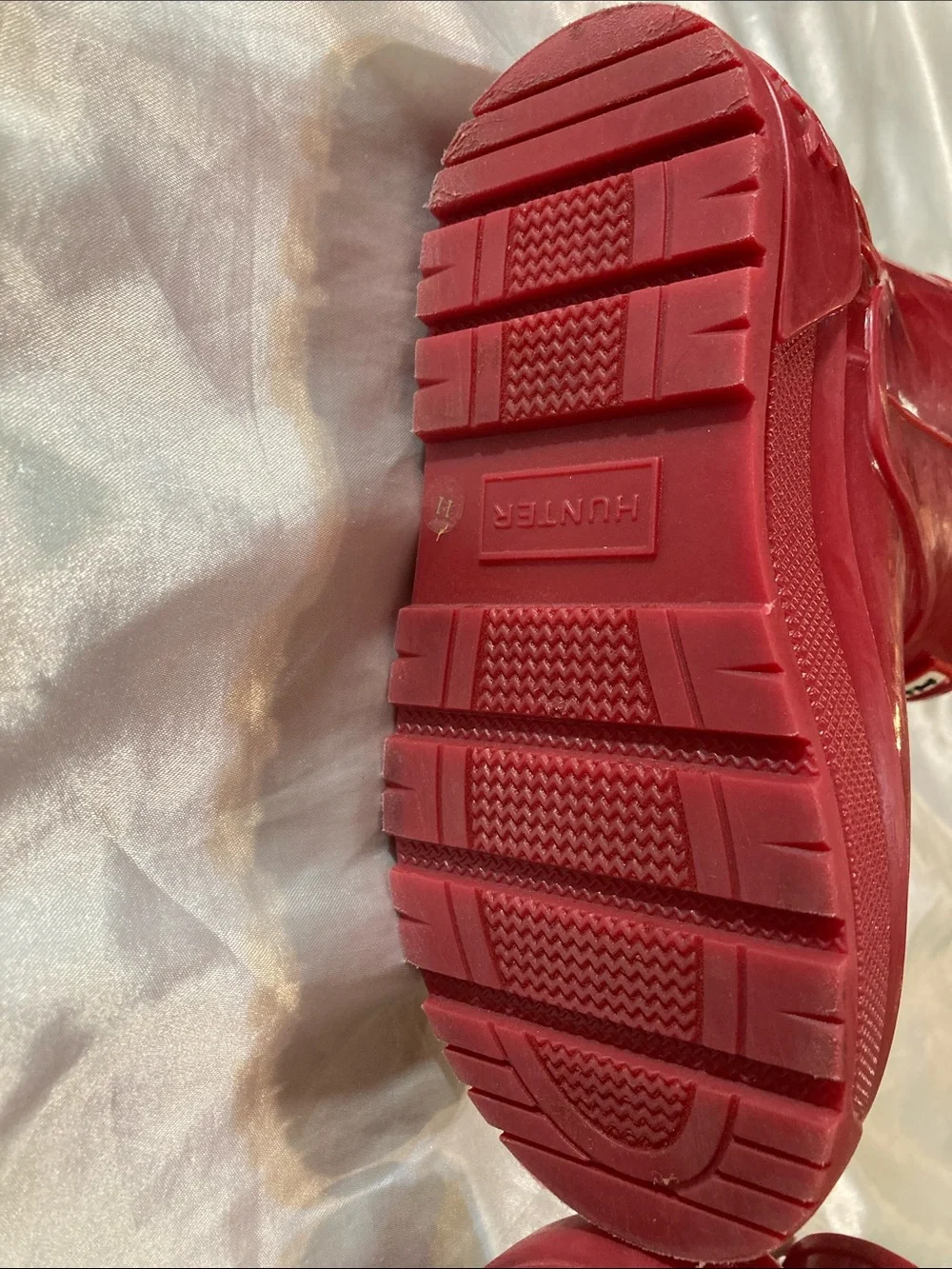 Hunter bright red