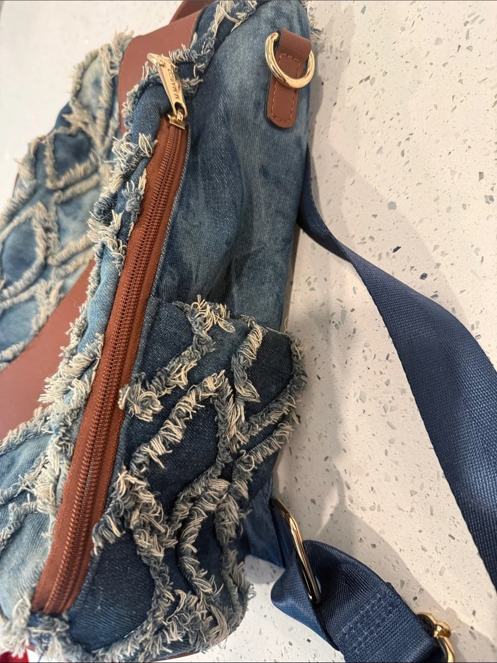 Marco by MKP collection great used shoulder