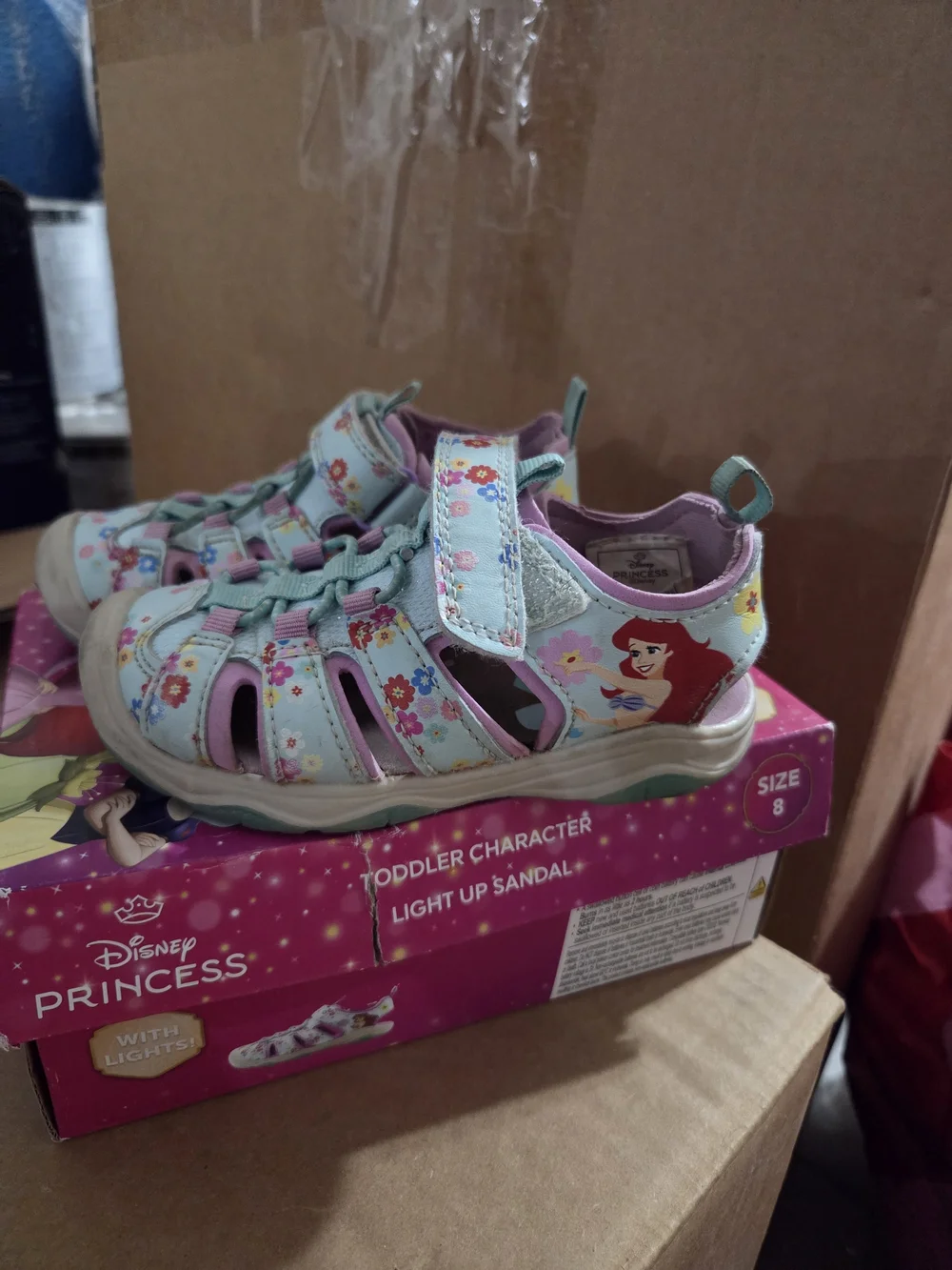 Light-Up Toddler Sandals in Mint Green - Size 8