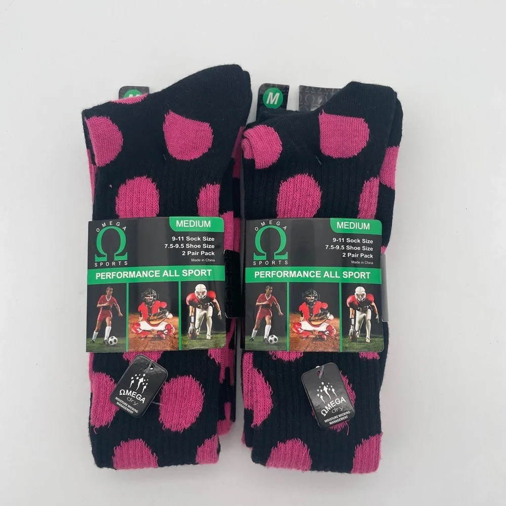 NWT‎ 4 pairs Omega Sports Black Pink Polka Dot Moisture Wicking Socks Medium