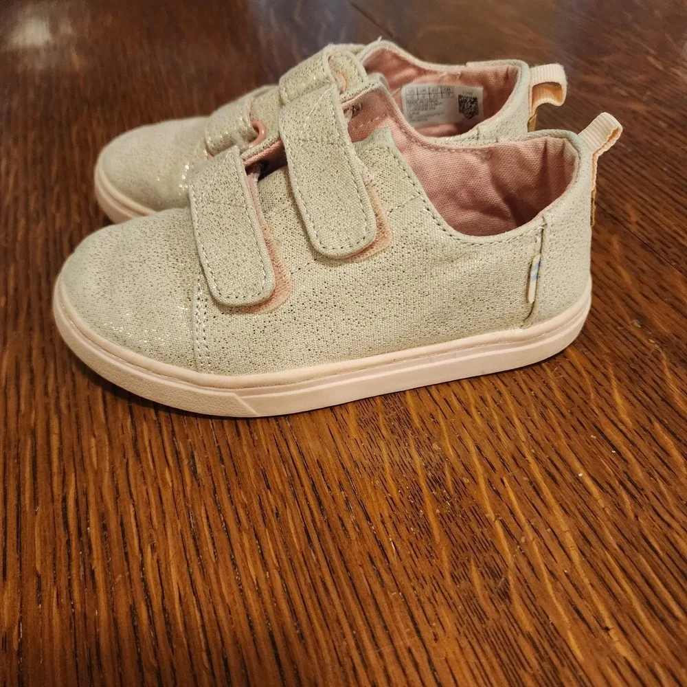 Toms Toddler Rose Metallic Size‎ 10 Cute Sassy Princess