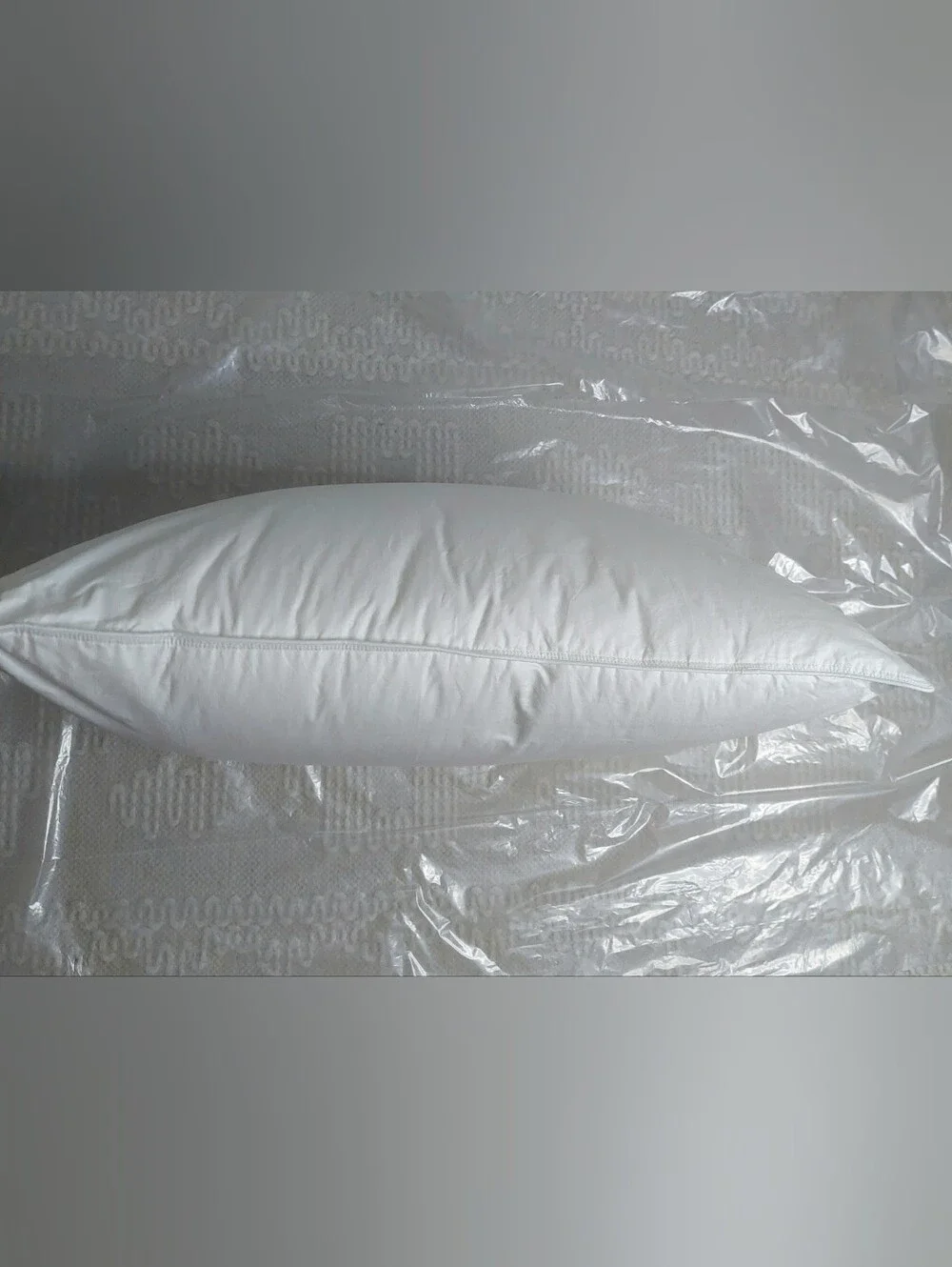 Quince Standard White Goose Down Pillow ( Medium/ Firm)(P36)
