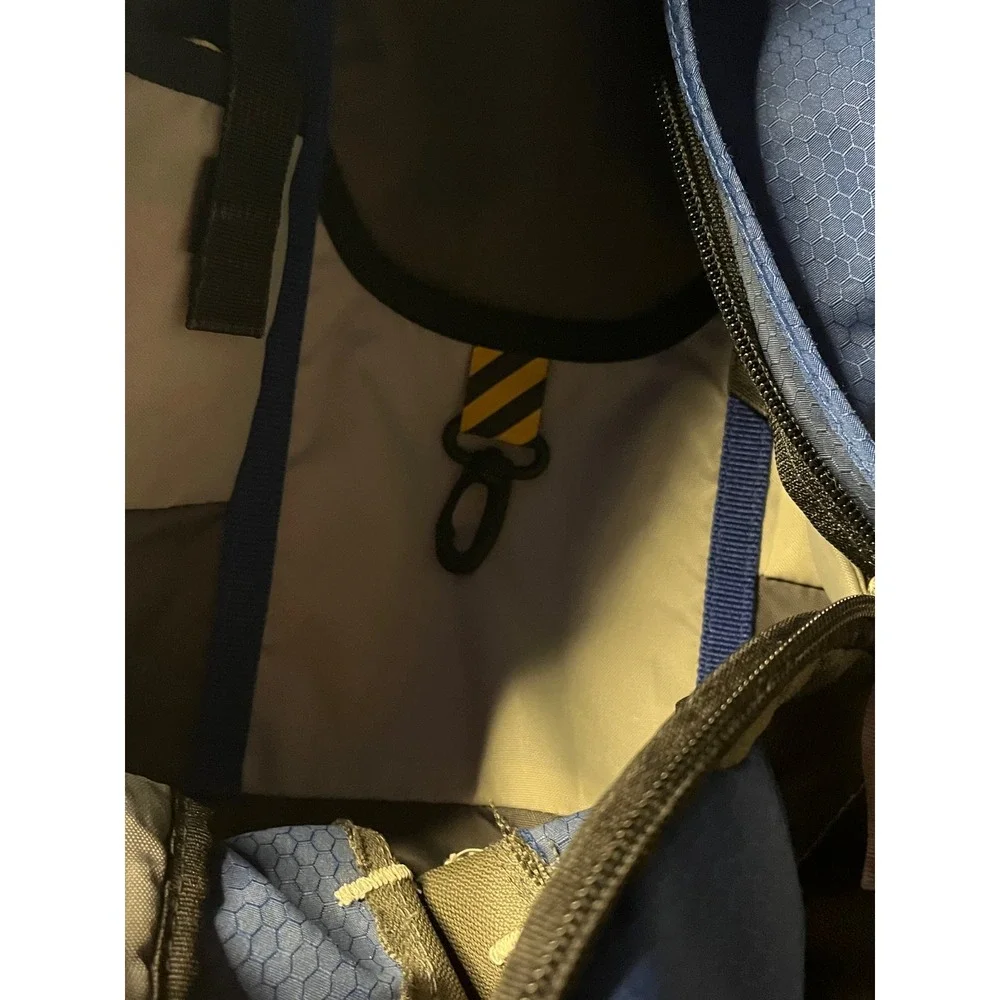 Jansport backpack features