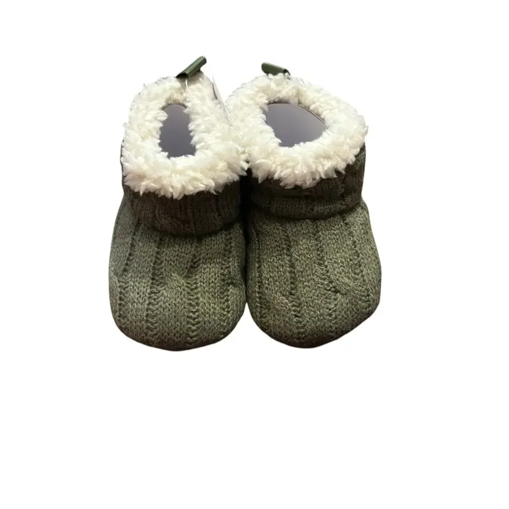 NWT 3-6M Baby Gap CashSoft Cozy Sweater Booties-Walden Green