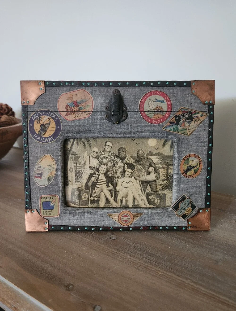 Alfred J Travel Trunk 4x6 Photo Frame Monster Vacation Halloween Decor