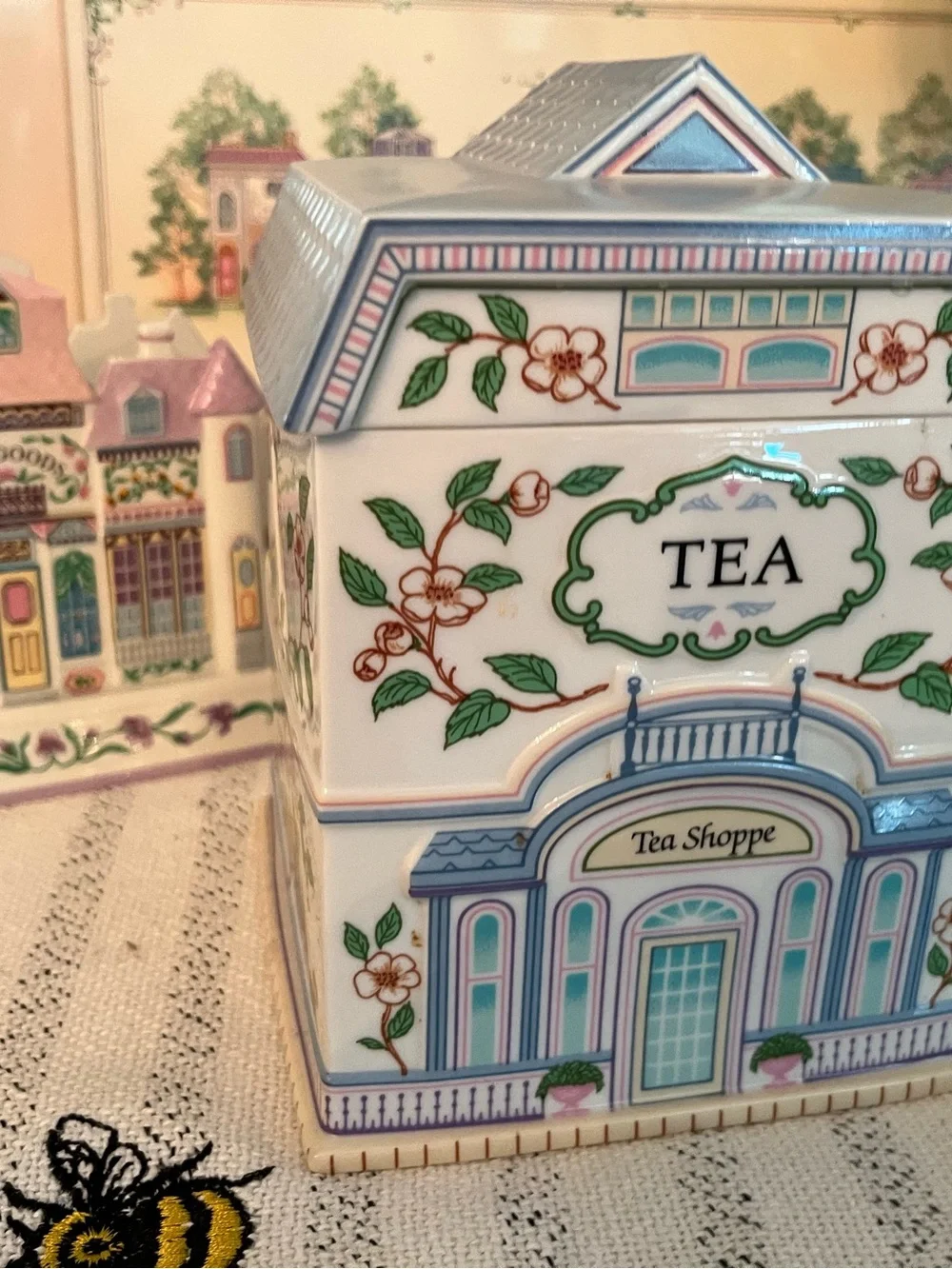 Lenox decorative ceramic