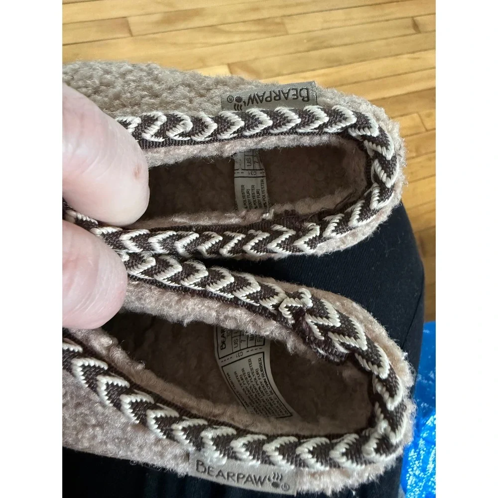 BearPaw snuggle tabitha