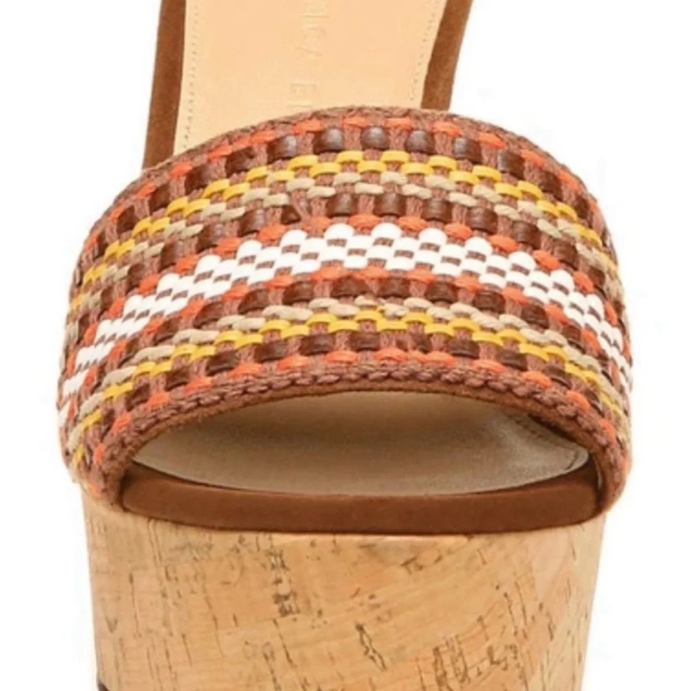 Veronica Beard-Dali brown woven cork wedge platform sandal.Size 10
