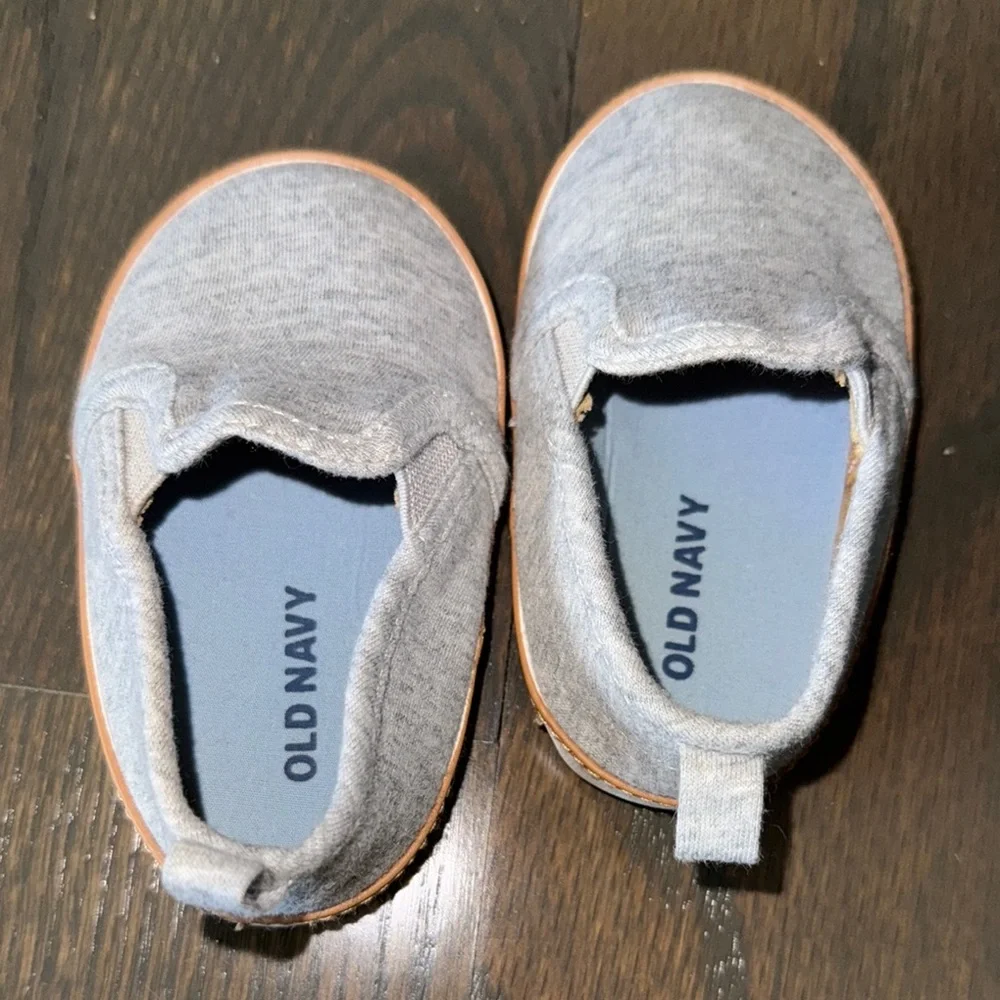 Old Navy these stylish