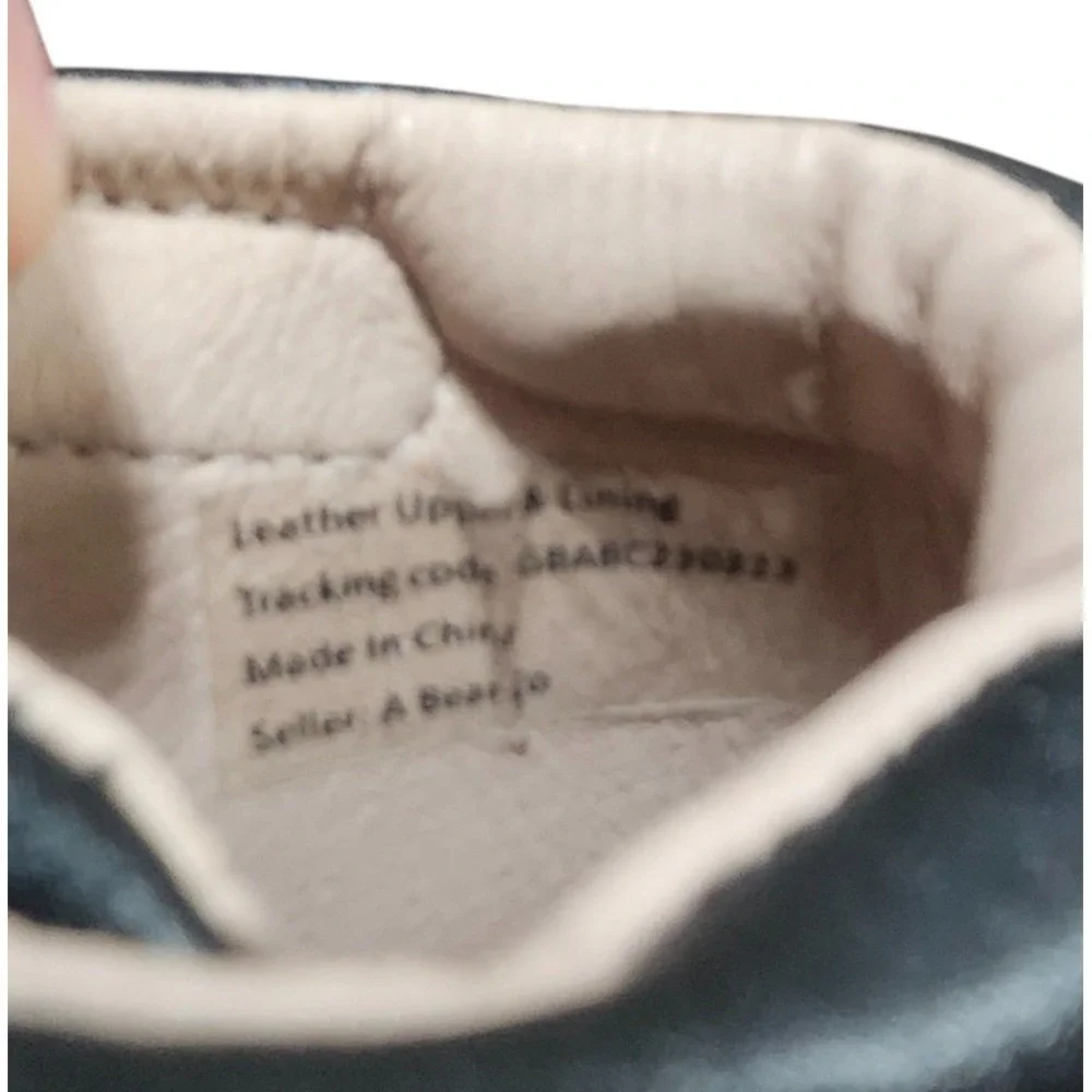 A BEAR CO new without