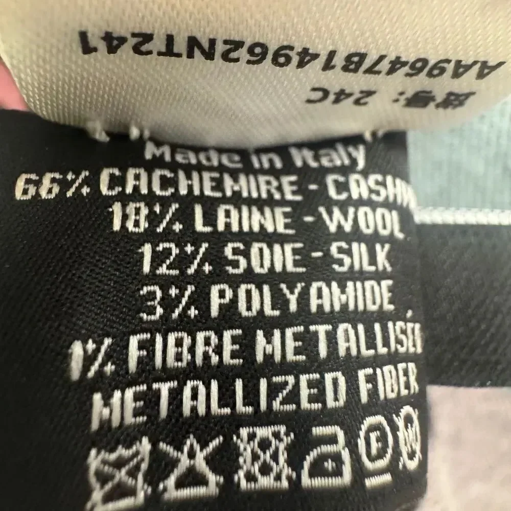 CHANEL authentic new