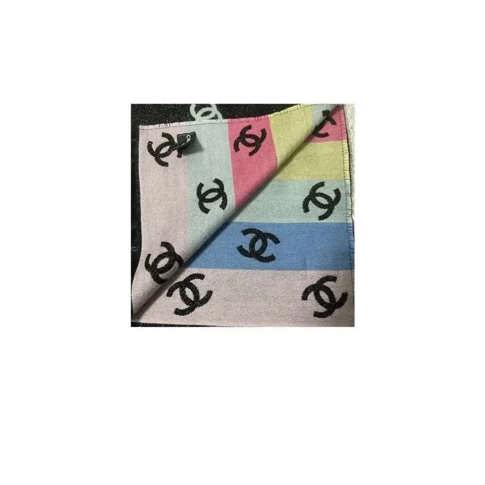 CHANEL authentic new