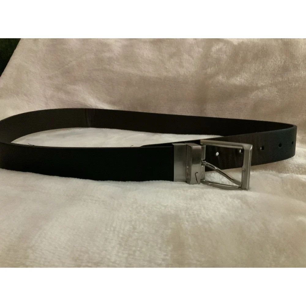 Nike men reversible