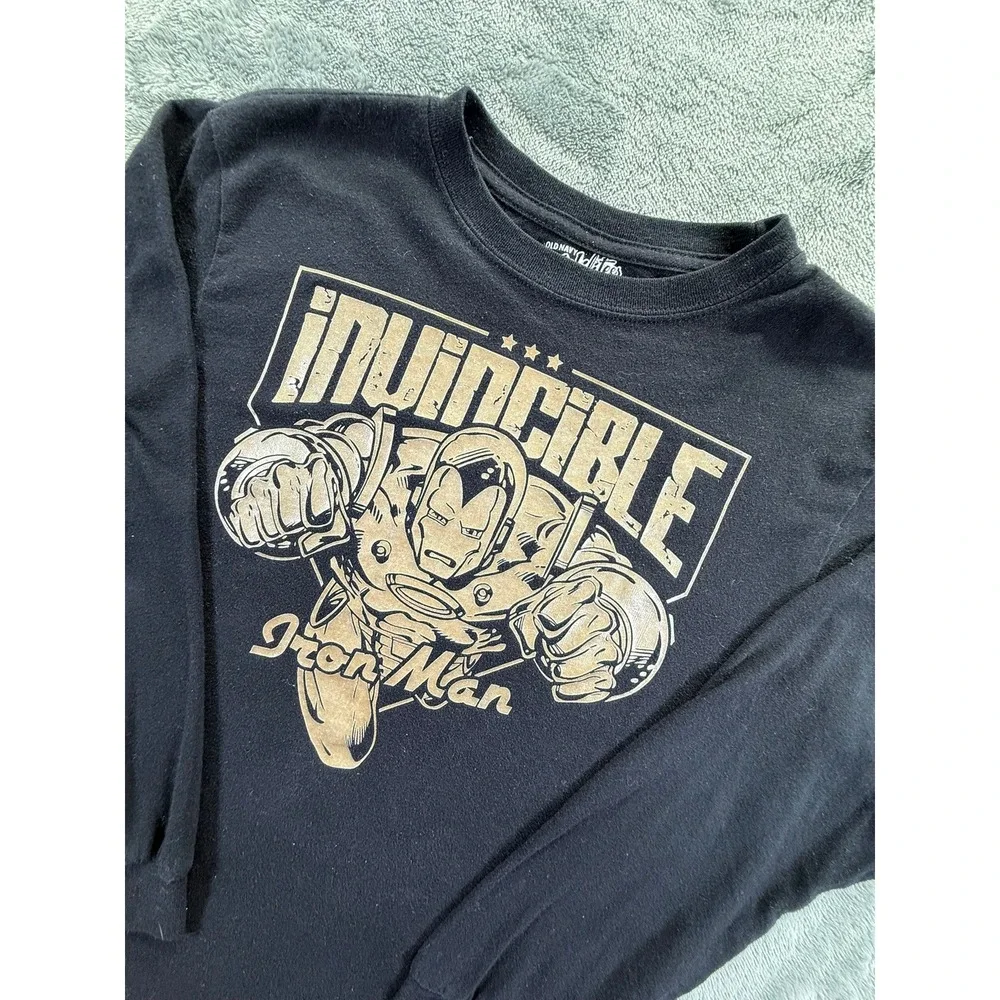 Old Navy Marvel Invincible Iron Man Boys Long Sleeve Graphic Tee Black Size M