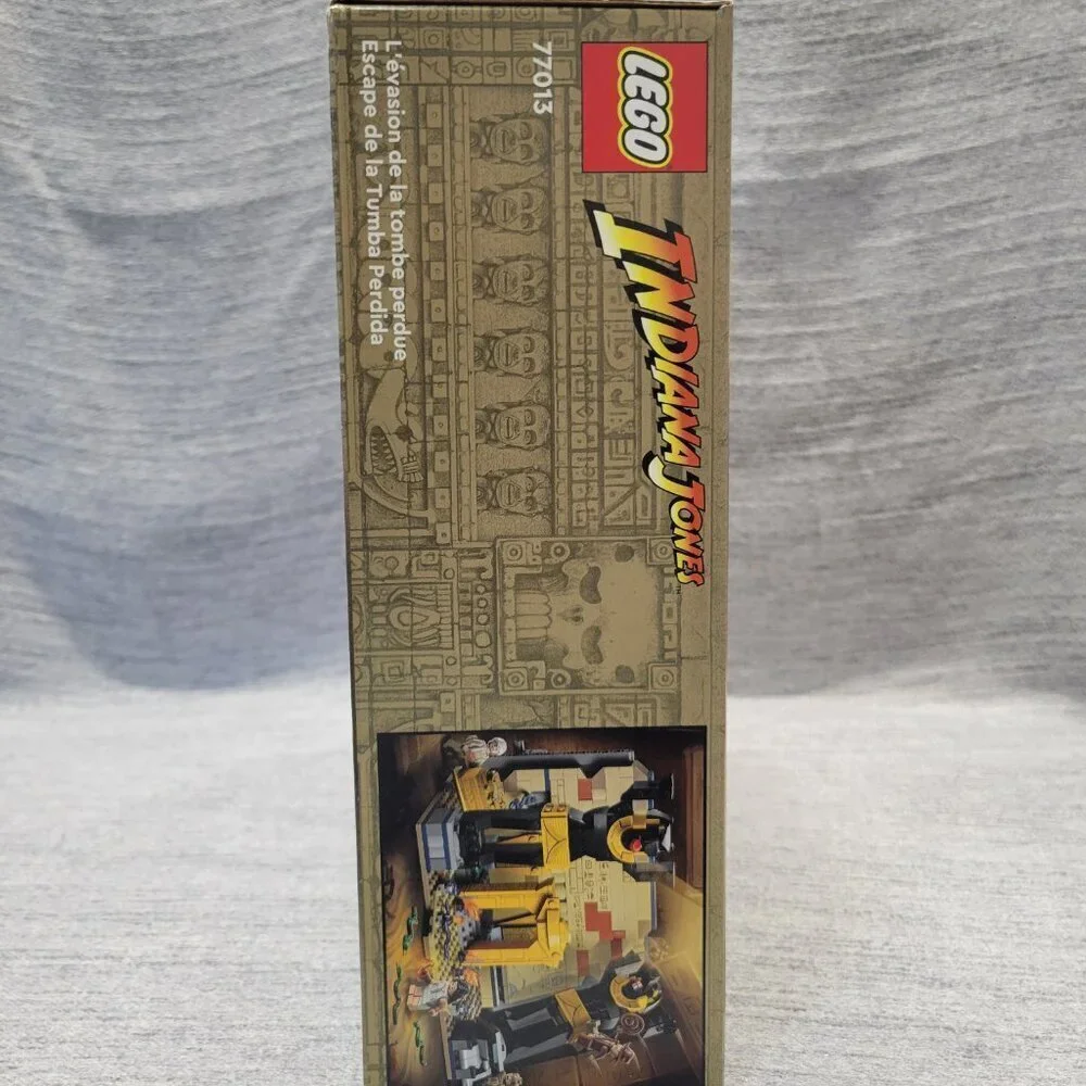 Lego play statue