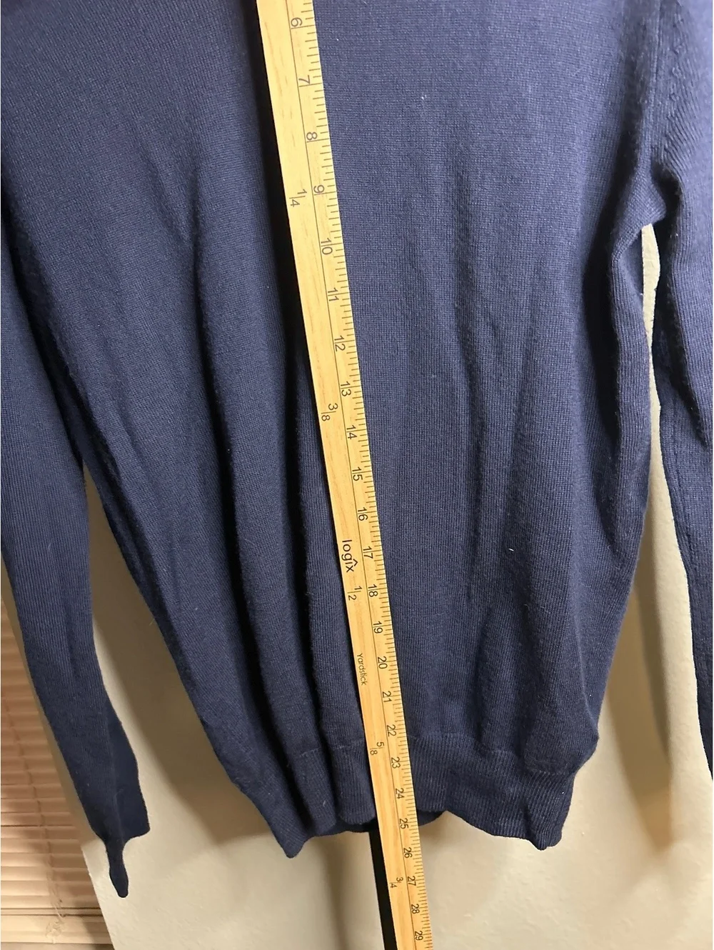 J.Crew Slim Fit Merino Wool V-Neck Sweater in Navy Blue, Size S