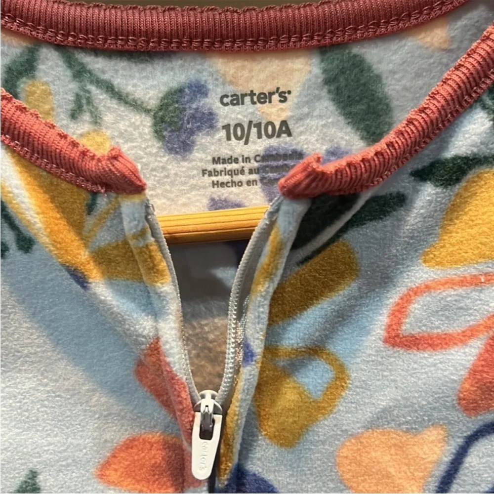 Carter's footed Pajama bundle