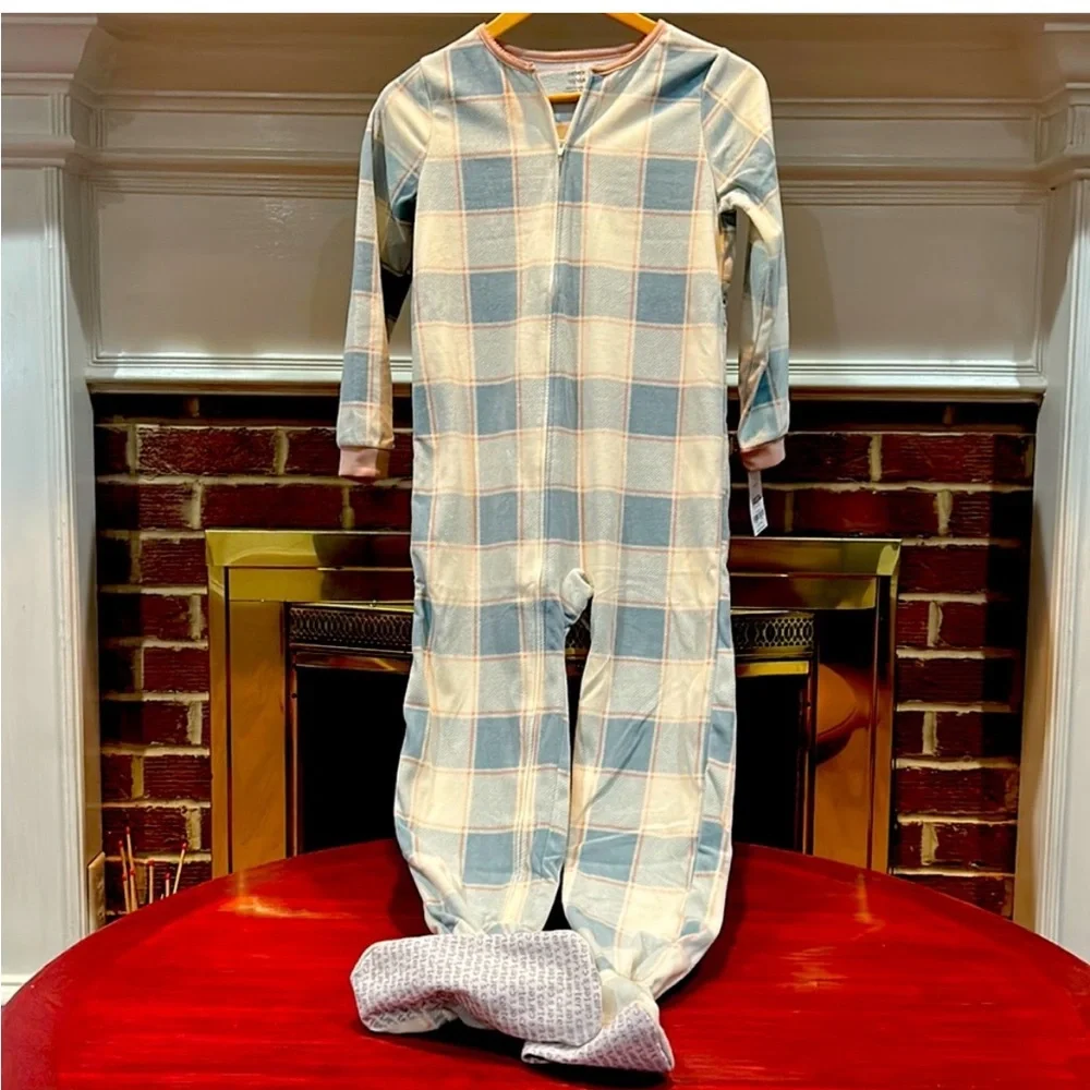 Carter's footed Pajama bundle