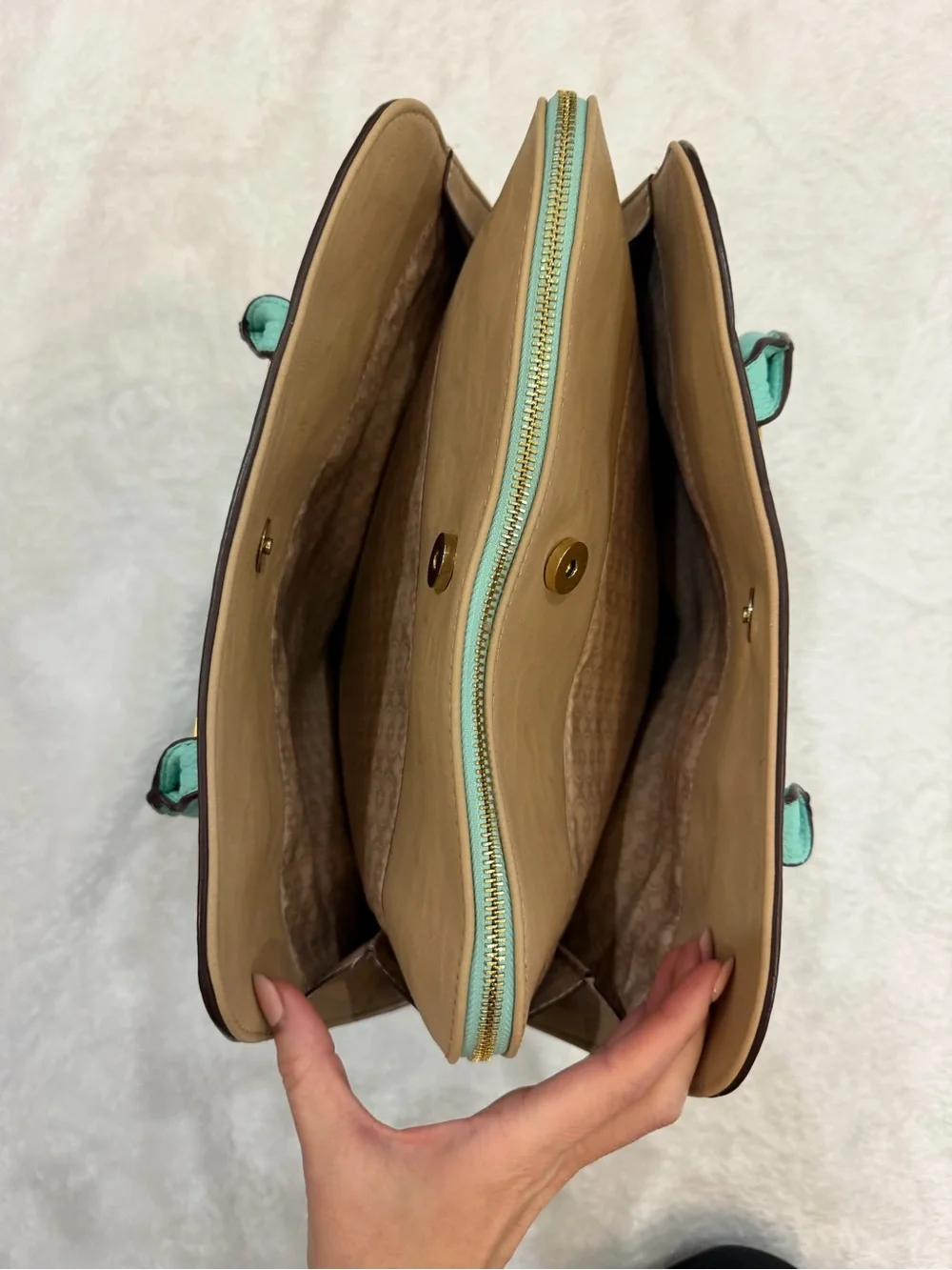 Women’s Seafoam Green Handbag