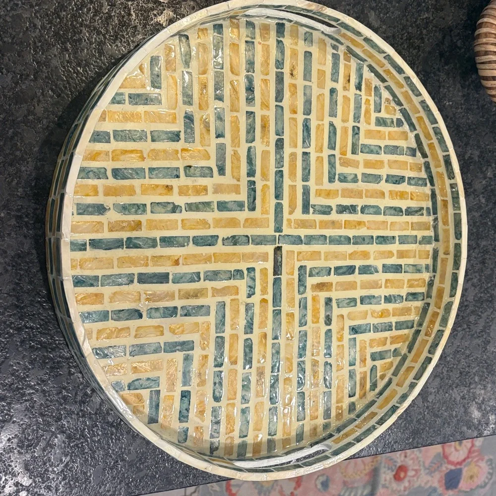 N/A round tray